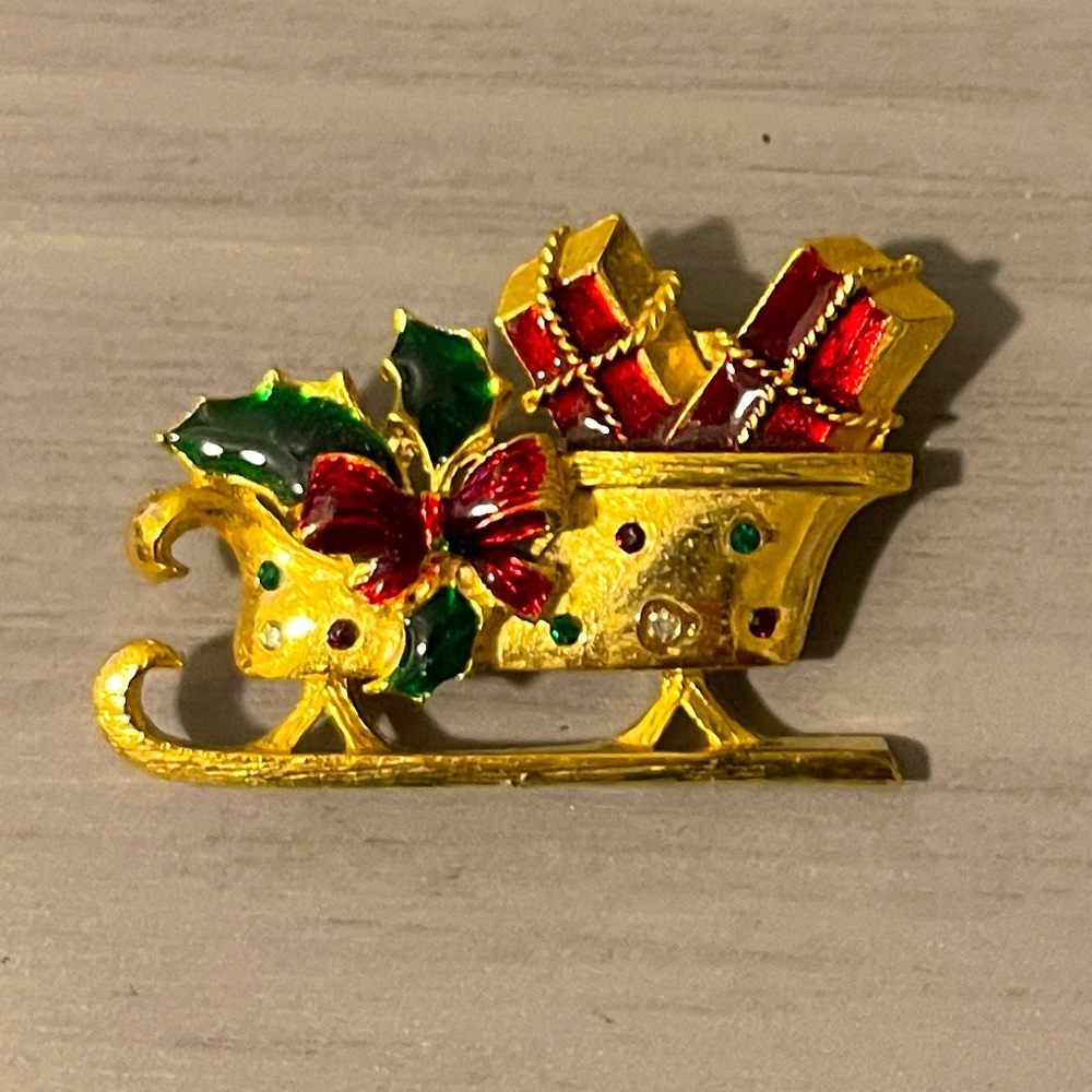 Vintage Christmas Santa Sleigh Gold Tone Brooch Pin Holiday Red & Green Jewelry